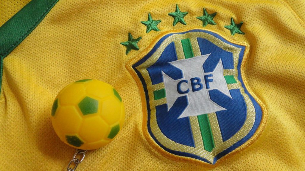 Brazilians are passionate about sports. But what sports do they like the most? Click here to find out and get some good sports-related Portuguese vocabulary at the same time ;)