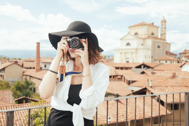 photographer-407068_1920-624x416.jpg