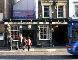 StChristophersInn_SouthwarkLondon_OxfordianKissuth_CC3.0-300x230.jpg